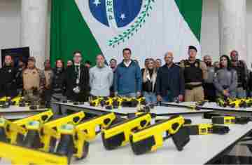  Com tecnologia de última geração, Paraná entrega 1,4 mil armas não letais para as polícias